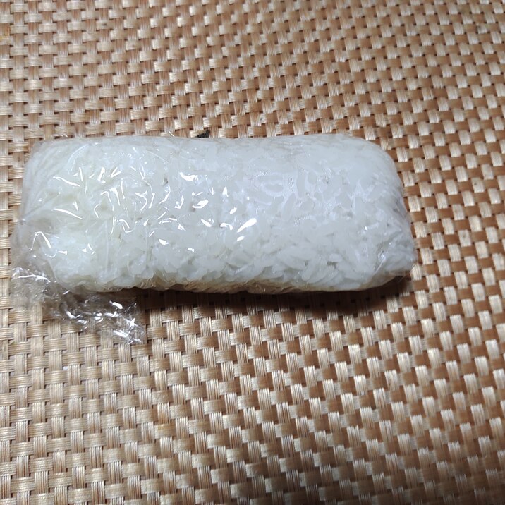 ウインナーのロールおにぎり